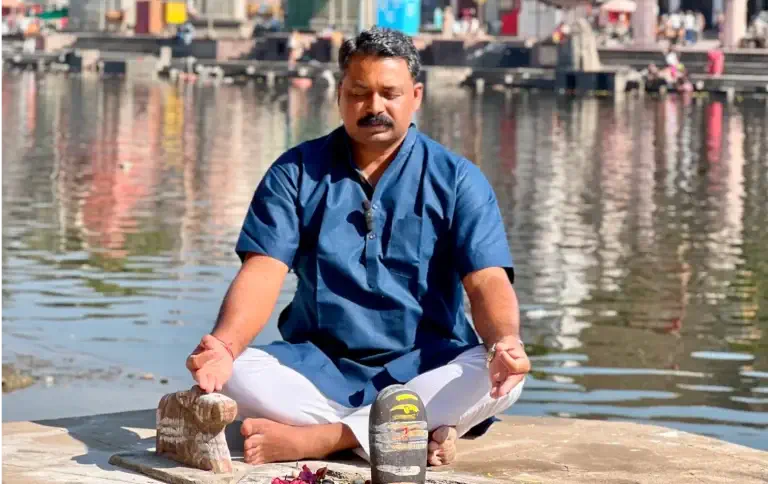 best astrologer in Ahmedabad - Shyamsundar Joshi